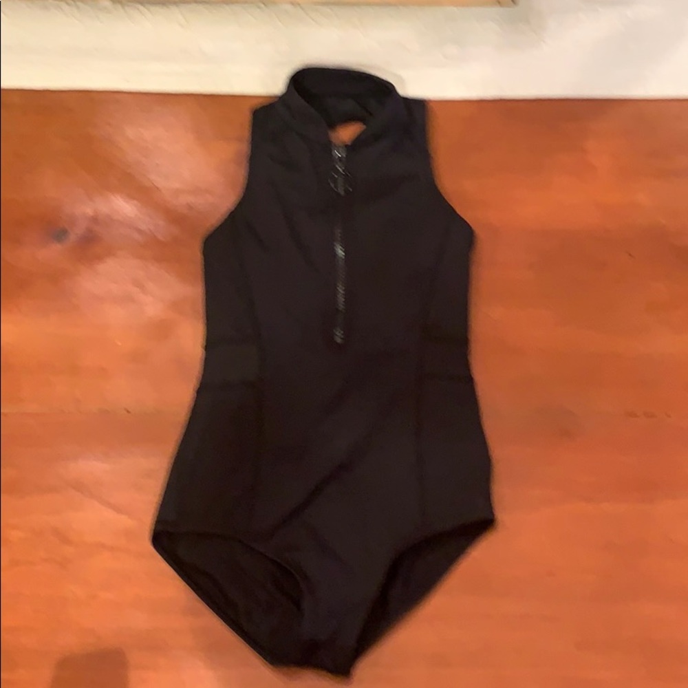 Danz N Motion black Leo Girls 8-10